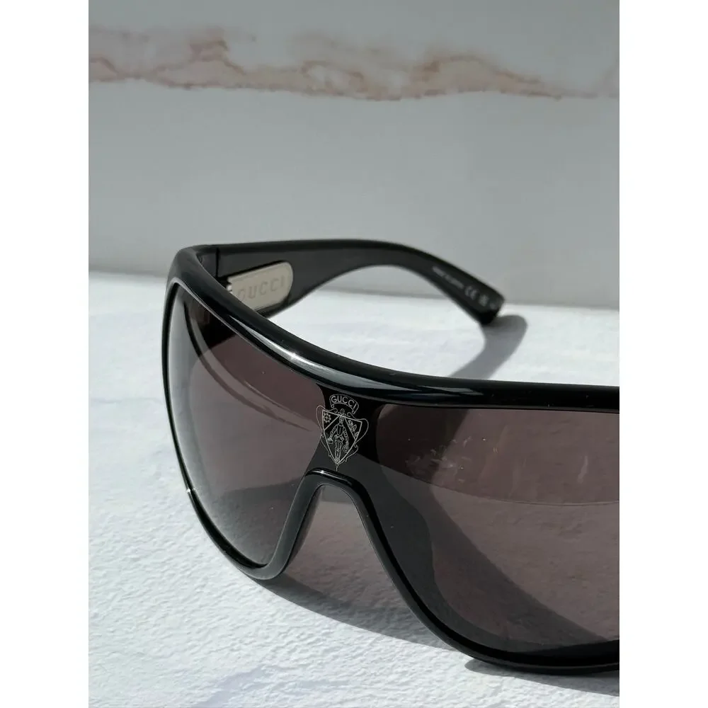 NEW Gucci GG2168S Black Logo Shield Mask Sunglasses $605